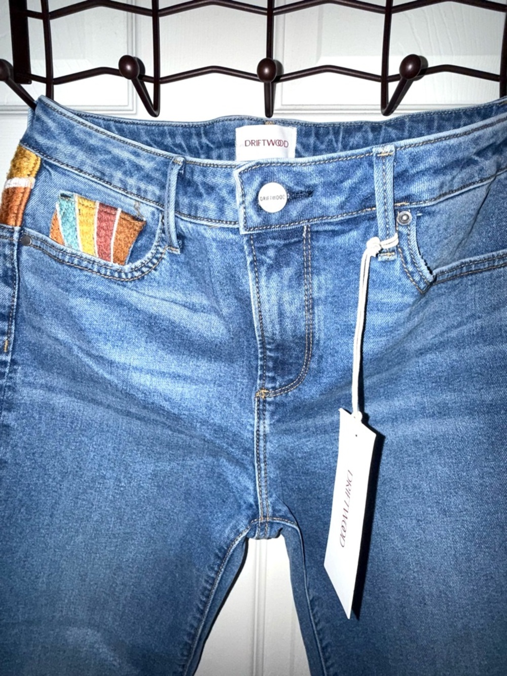 DRIFTWOOD Farrah Embroidered Flare Jeans. NWT. 28x32 - Picture 7 of 8